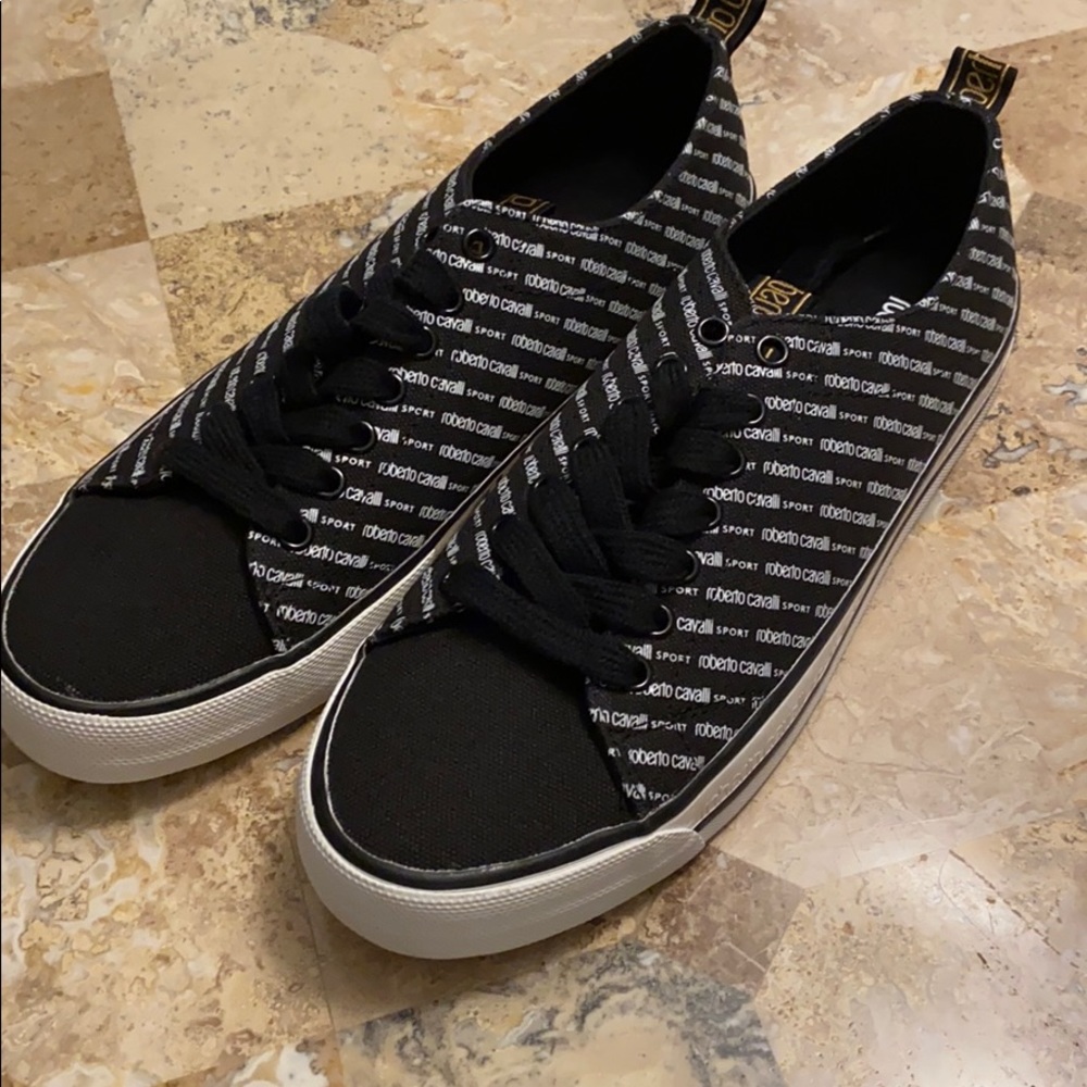 NEW Roberto Cavalli Sneakers